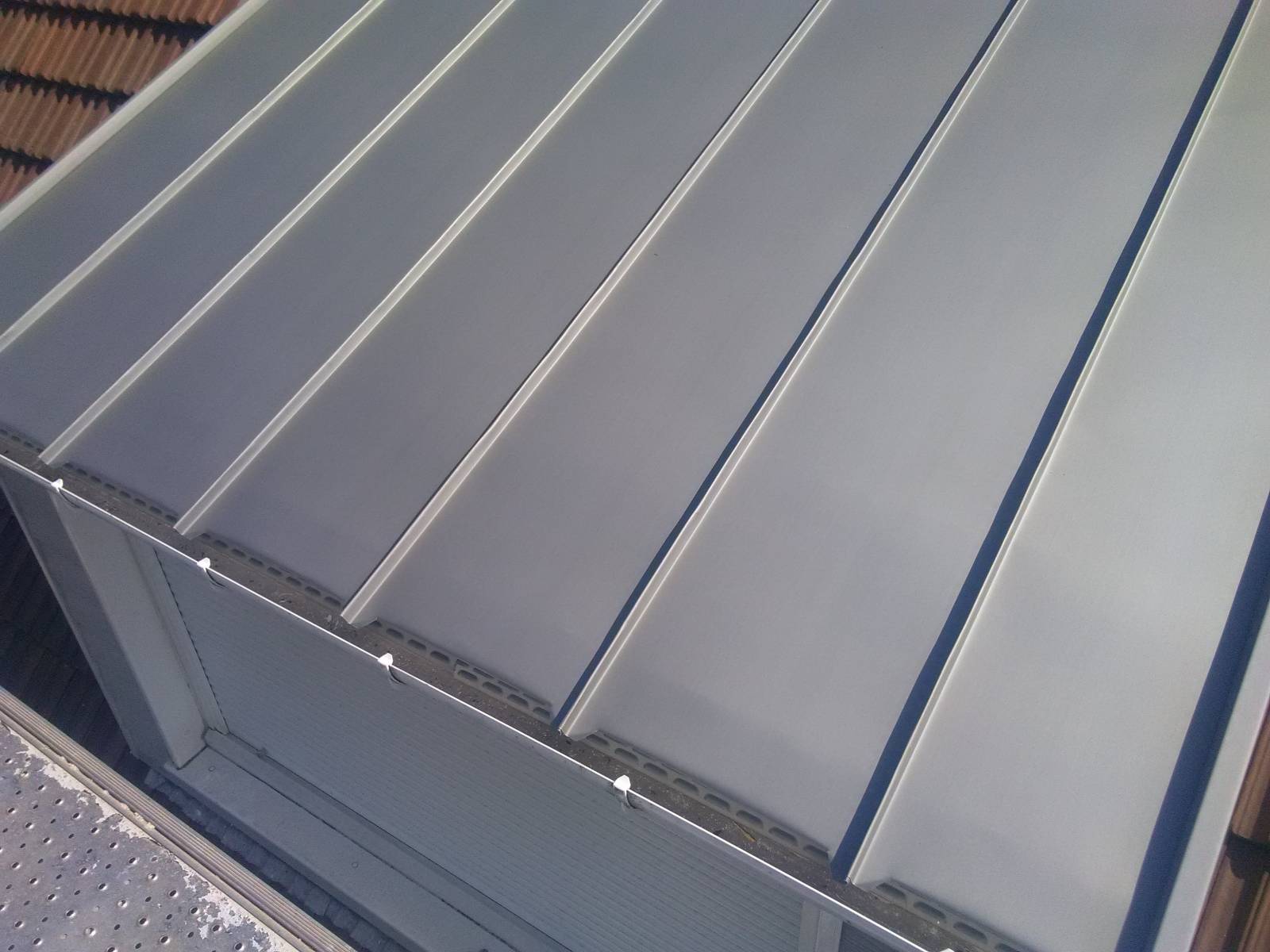 Toiture En Zinc Joint Debout styles de bardage en zinc ou aluminium joint debout